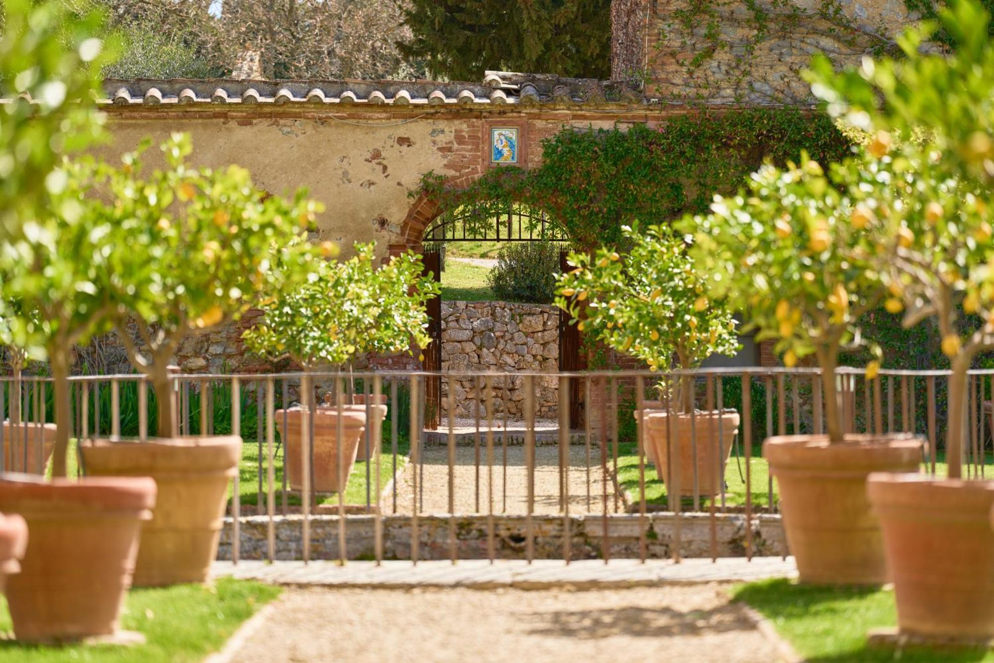 Villa Monastero Sant'Anna In Camprena Pienza Exterior foto